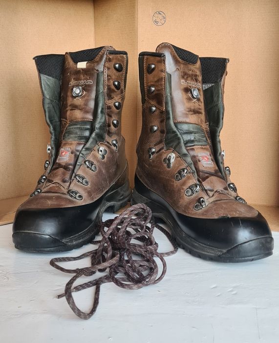 LOWA Hunter GTX Extreme. розмір 40.5