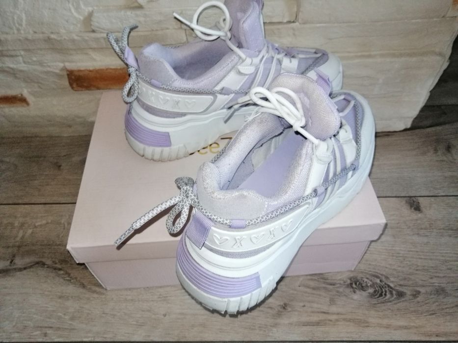 Buty sneakersy by Roxy Węgiel 38