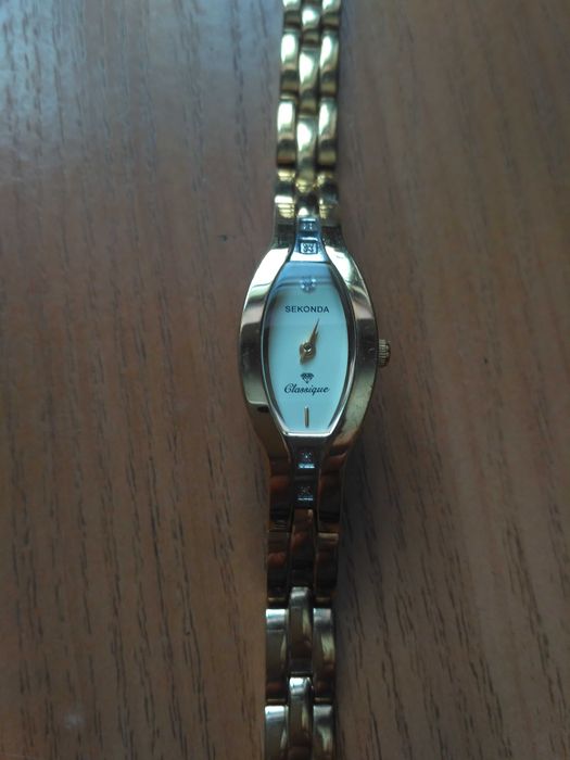 Часы женские Sekonda 4538G Ladies Classique Diamond Watch