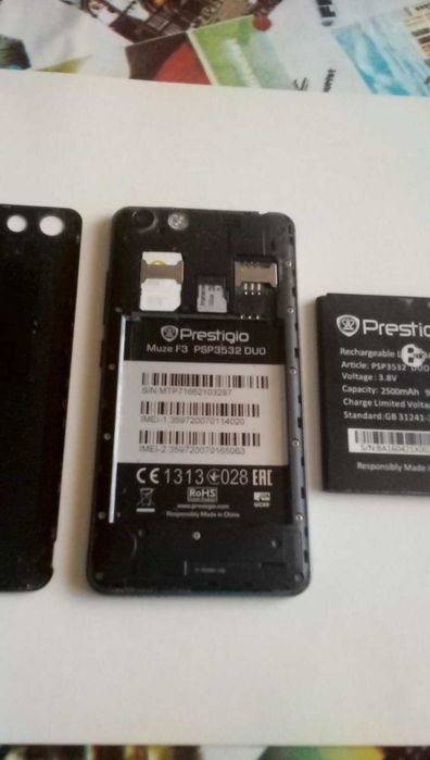 Смартфон  Prestigio Muze F3
