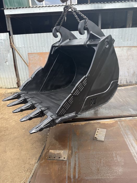 Ковш  ковші для екскаватора JCB CAT Libherr Atlas Kamatsu