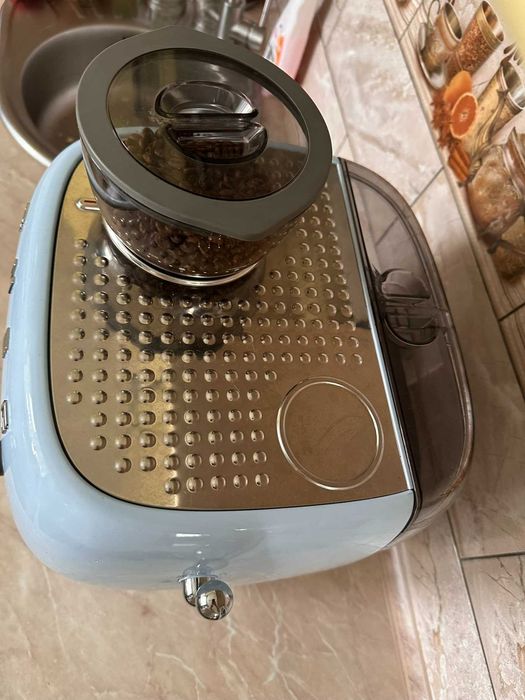 Ріжкова кавоварка еспресо SMEG EGF03PBEU Б\У ВЖИВАНА