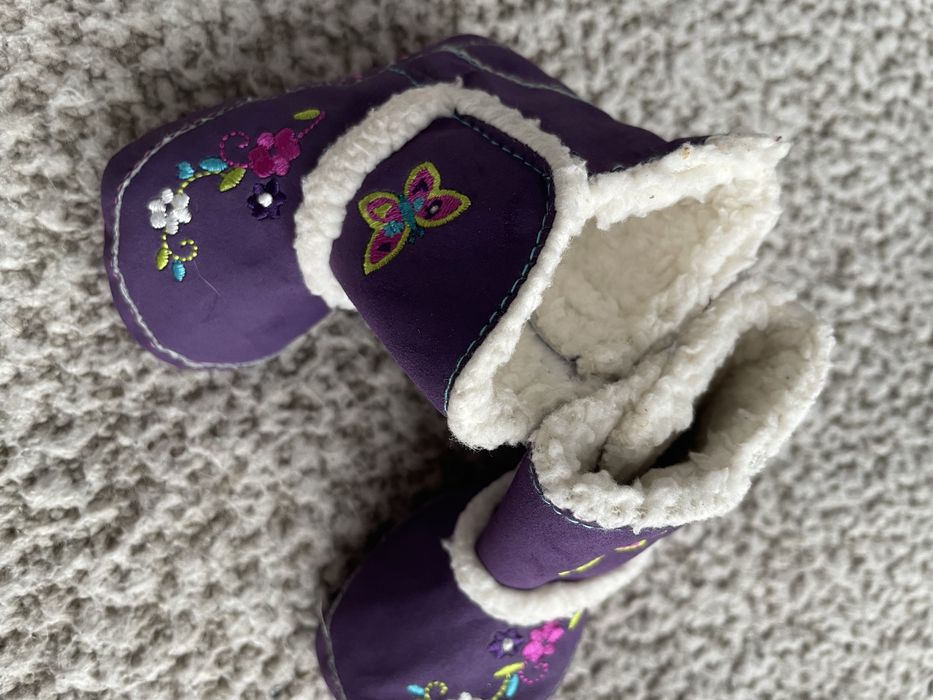 Buciki zimowe dla niemowlaka