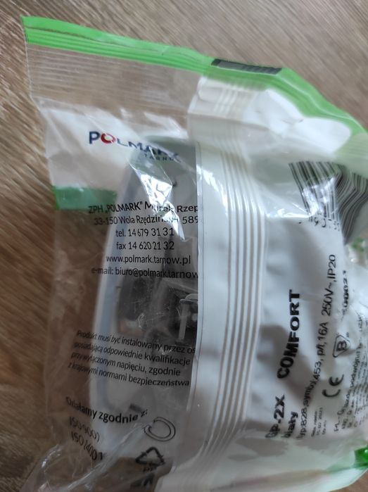 Gniazdko podwójne bez uziemienia