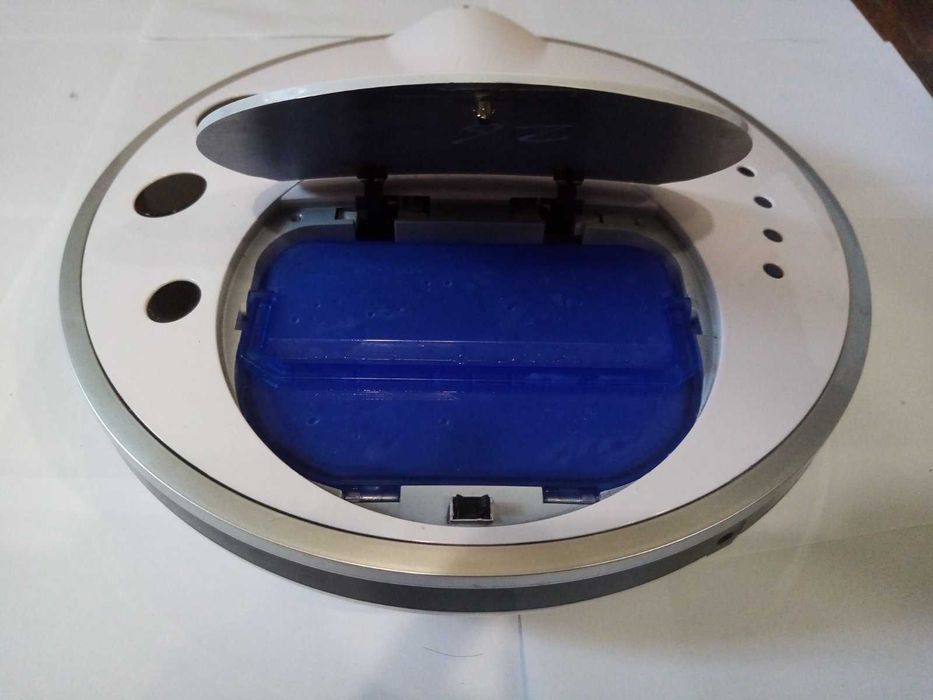 Робот пылесос (моющий)