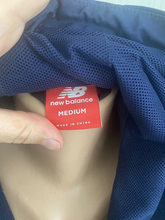 Фирменная ветровка NB