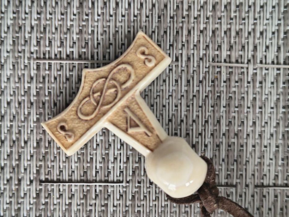 Підвіска Молот Тора