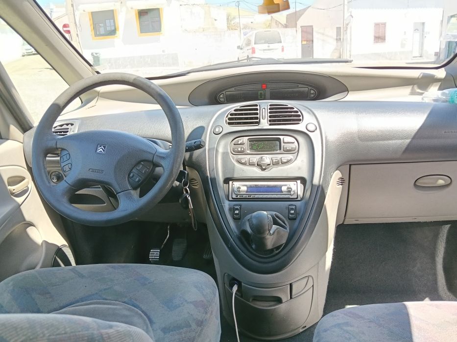 Citroën Picasso 1.6 a gasolina