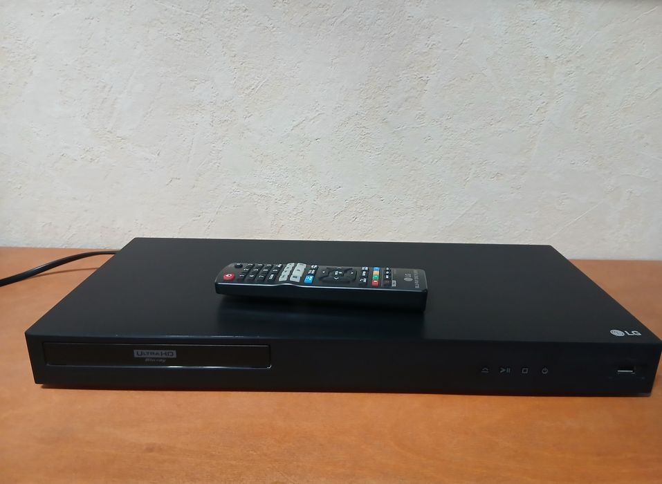 LG UBK90 4K UHD Blu-ray player