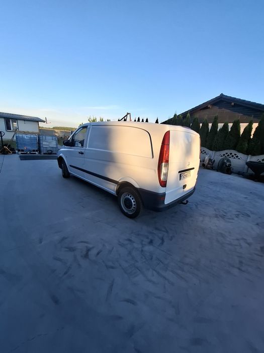 Mercedes- Benz Vito
