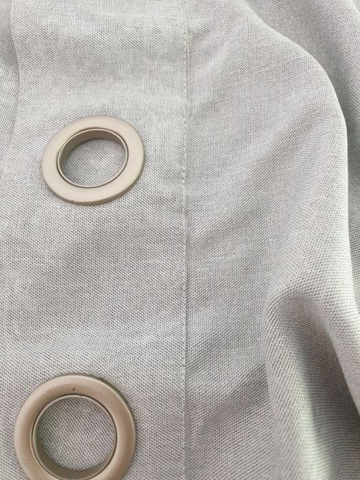 Zaslony szaro srebrne