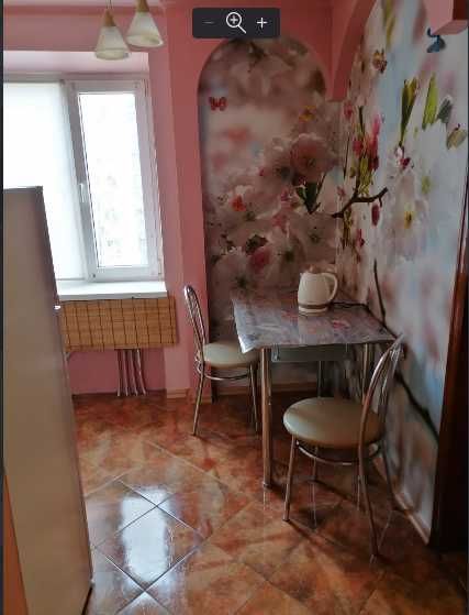 Продам 2-х комнатную квартиру в центре с автономным отоплением!