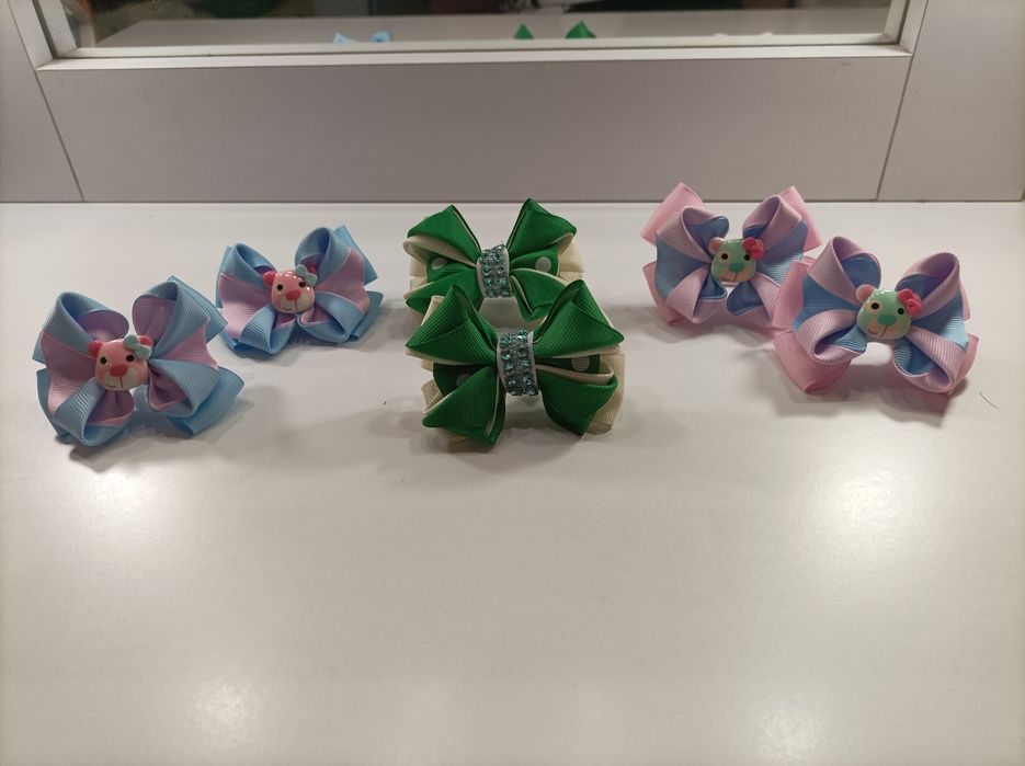 Бантики-резиночки для дівчаток на волосся