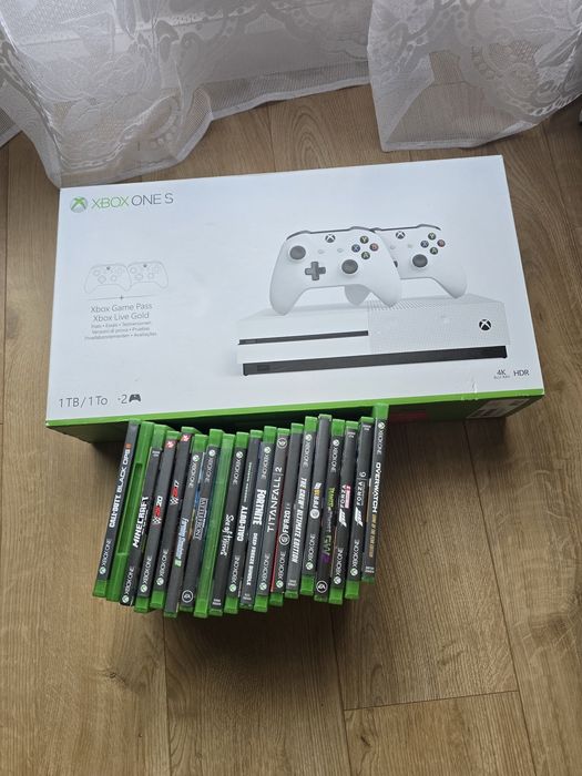XBOX ONE 1TB  2 PADY 19 Gier.