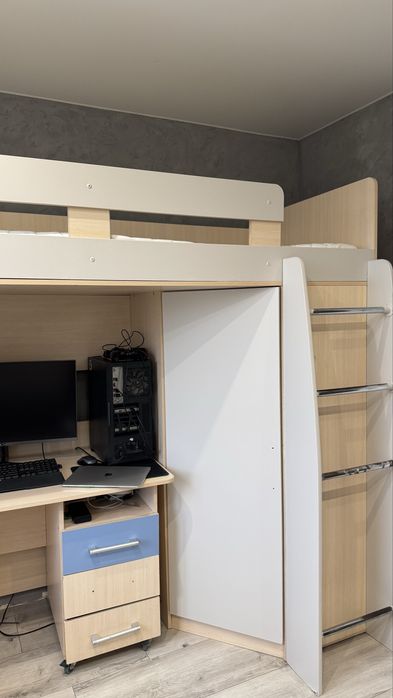 Двоповерхове ліжко. 3в1