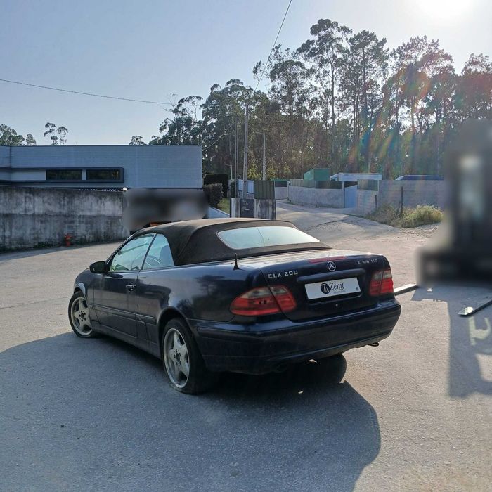 Mercedes CLK 230 Cabrio 2.3CDI de 2001 - Peças Usadas