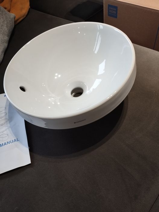 Umywalka Geberit Vari  Form wpuszczana  40 cm  biała  ceramiczna