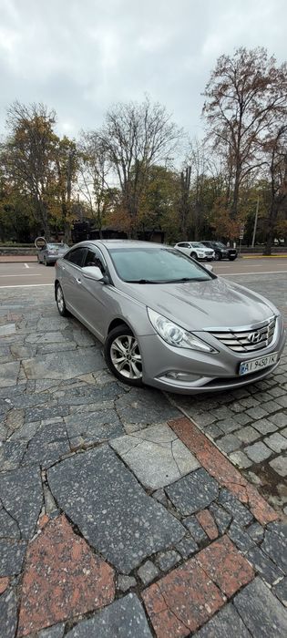 Продам Hyundai sonata 2011  2.0 газ/бензин
