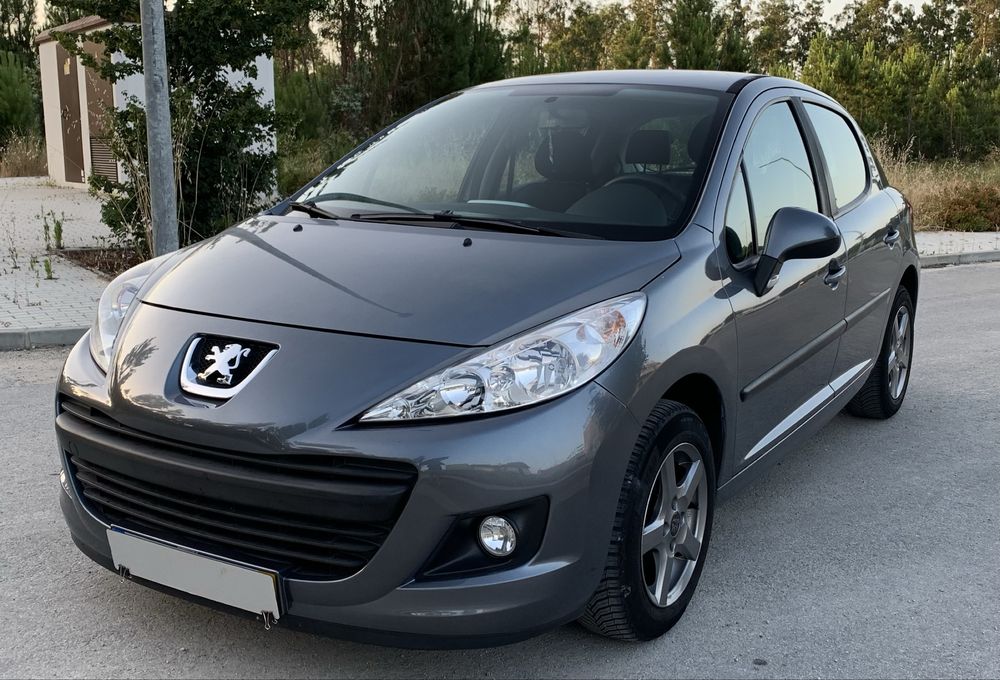 Peugeot 207 95 cv/ 61 mil kms/ 1dono/ motor corrente-IRREPREENSIVEL