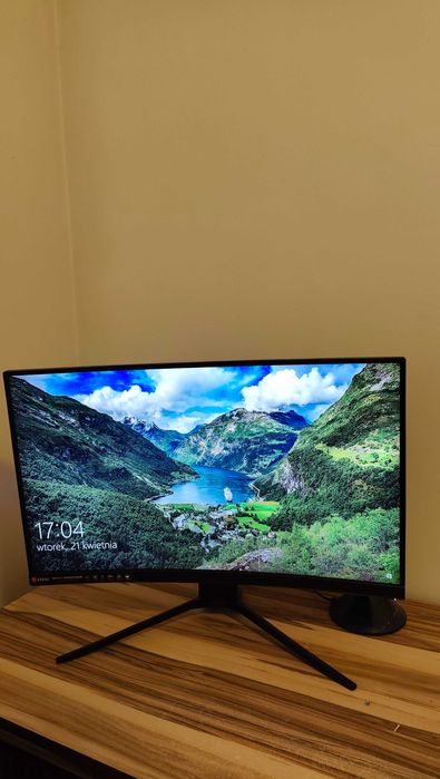 Monitor MSI Optix MAG271CQR 27" QHD 144Hz Curved Gaming – stan dobry + dowóz