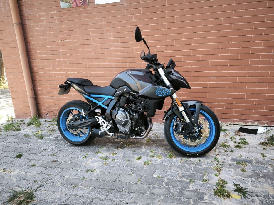 Mota Suzuki GSX 8S