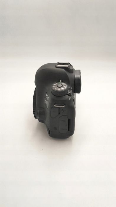 Lustrzanka Canon 6D Mark II korpus 65300 zdjęć zadbany
