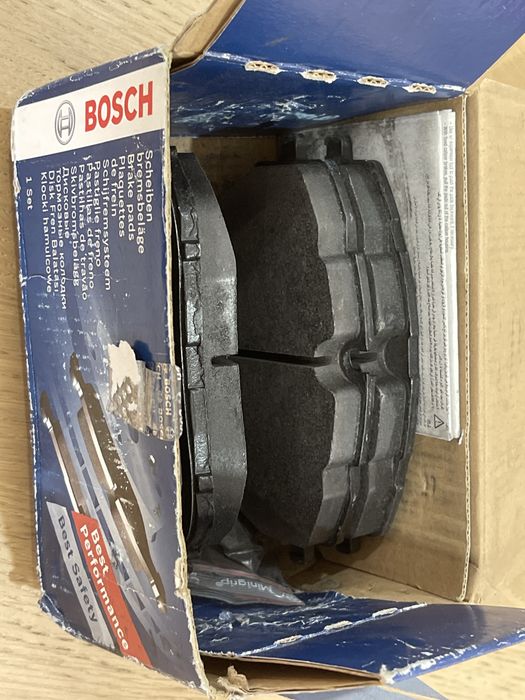 BOSCH Pastilhas de travão Eixo dianteiro | com chapa anti-ruído | Espessura: 18,1mm | Altura: 72,6mm | Largura: 148,1mm