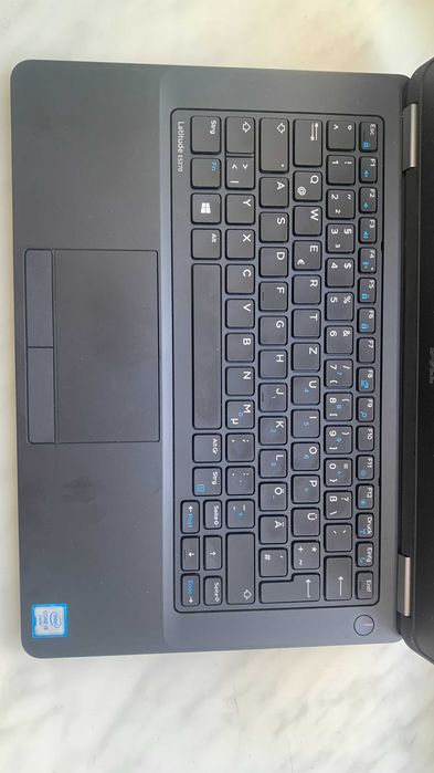 Dell Latitude E5270 i5-6300u