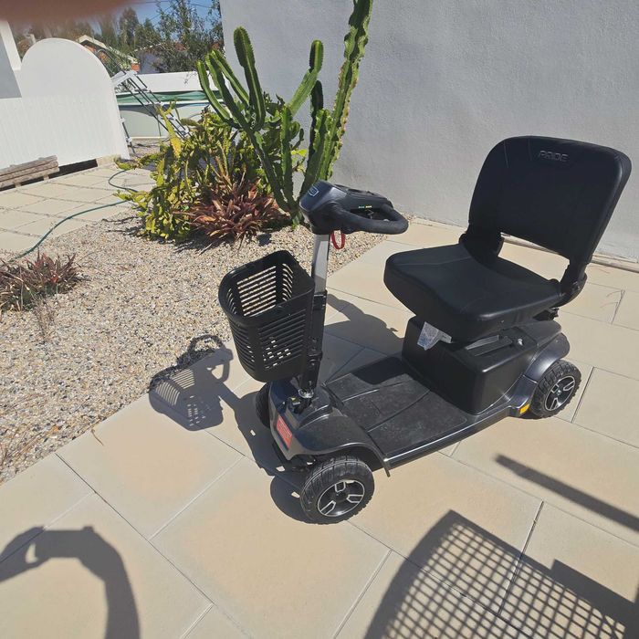 Pride Revo 2.0 Heavy Duty Convertable Mobility Scooter