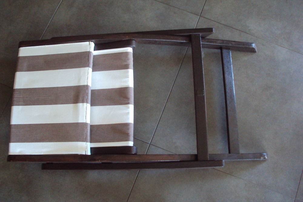 Krzesła ogrodowe z drewna tekowego 6 sztuk.