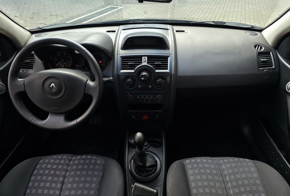 Comercial RENAULT Megane VAN 1.5DCI 105CV CX6 - Excepcional