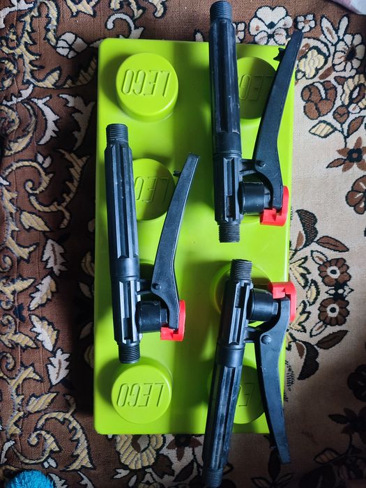 Ручки до акумуляторного оприскувача. Нові ціна за 3 шт