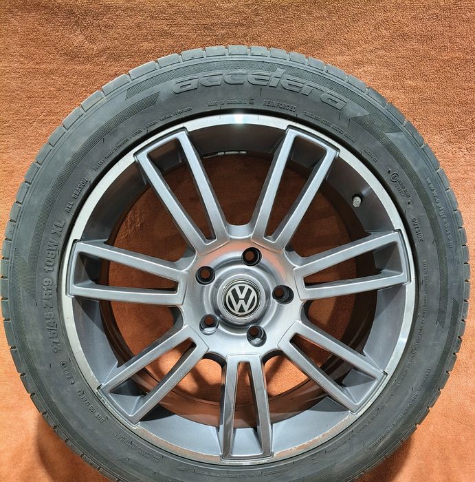 Alufelgi z oponami letnimi 5x130R19' VW, Audi, Porsche