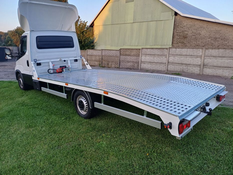 Zabudowa Platforma najazdowa auto laweta  Producent