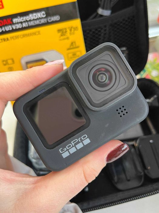 Екшн-камера GoPro Hero 9 з картою пам'яті
