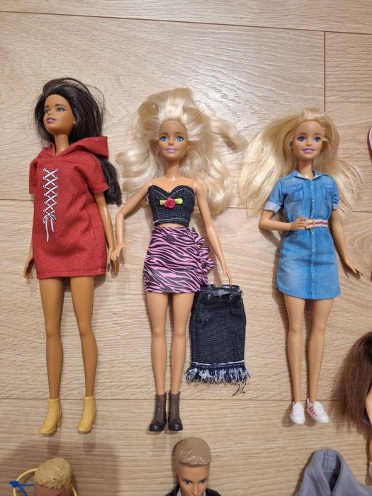 Zestaw Barbie z akcesoriami Ken ratownik i Ken Pan Młody