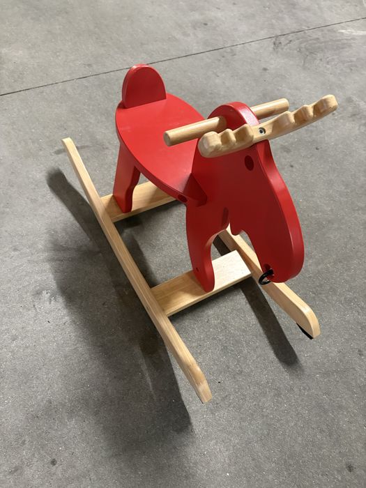 Baloiço Rena Ikea