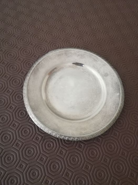 Vintage decorative plate64862641272450121