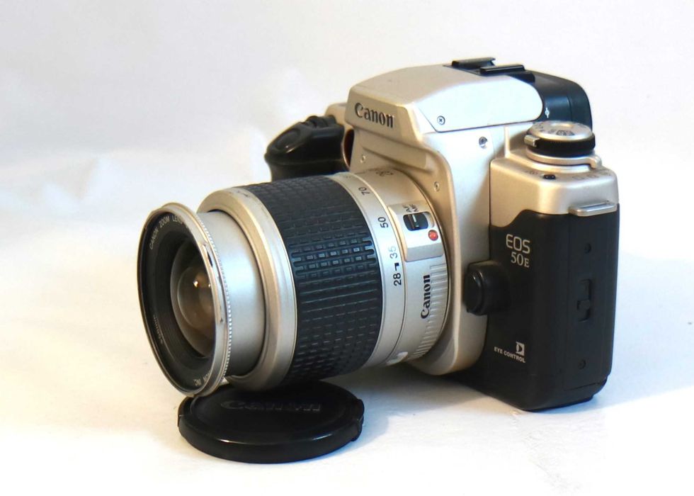 Canon EOS 50E máquina fotográfica analógica (de rolo)