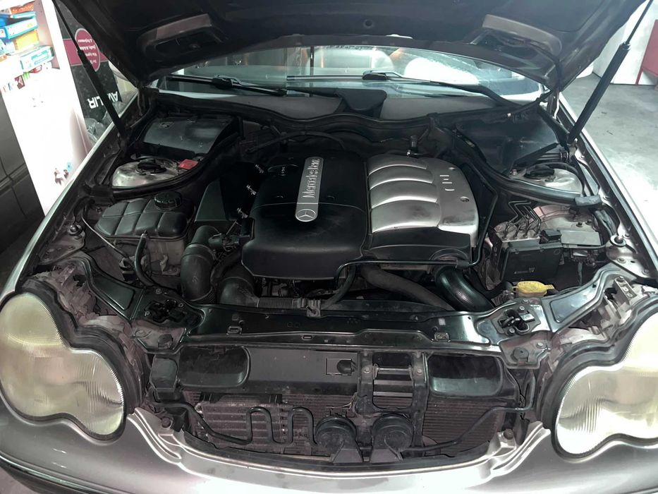 Mercedes Benz C200 CDI station Elegance 2003