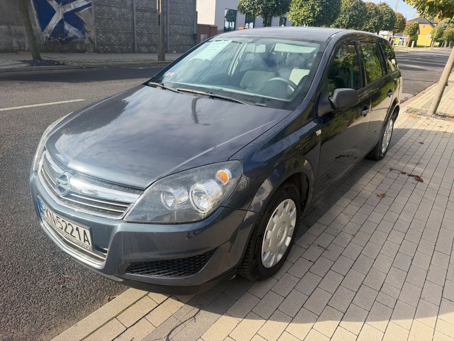 Opel Astra Opel Astra Kombi 1.6 benzyna