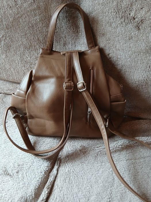 Plecak damski kolor karmel