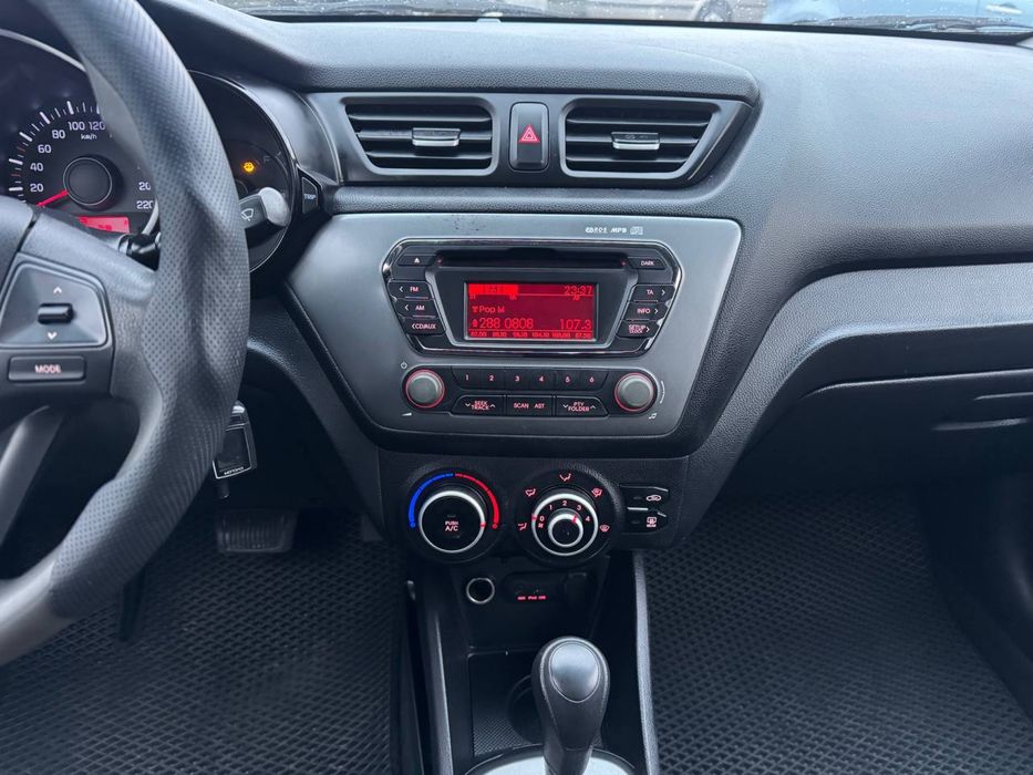 Продам Kia Rio 2013г., 1.4 газ/бензин, автомат. Обмен, Лизинг