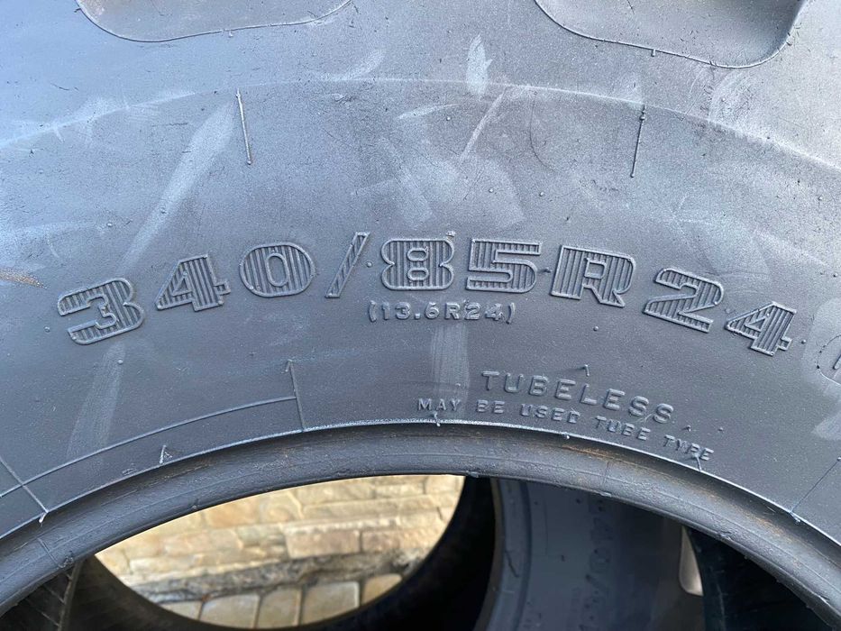 Opony Firestone 13.6 R24 Renault Ceres