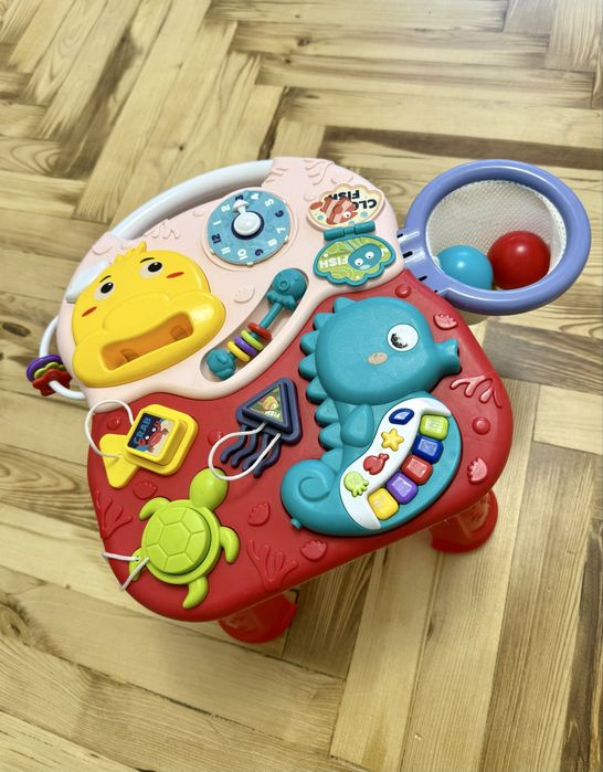 Дитячий розвиваючий столик