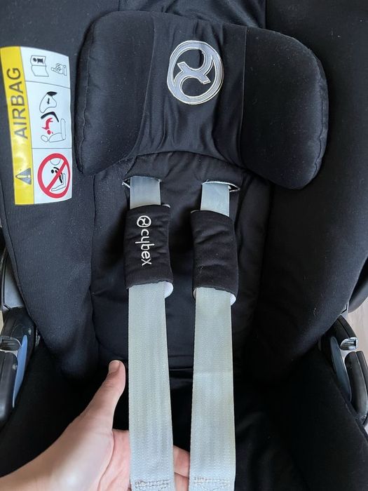 Автокрісло/автолюлька cybex cloud Q i-size +база +адаптори