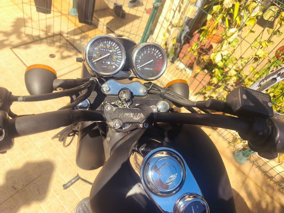 Keeway Superlight 125