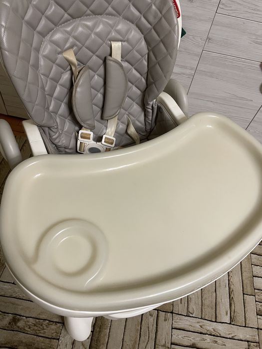 Крісло  для годування Carello Caramel