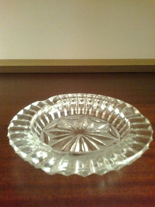 Kryształowa popielnica