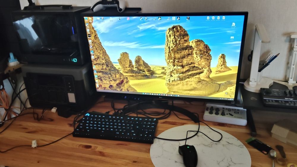 Монітор LG 32UD59-B 32" 4K UHD 60Гц VA - дешево, є нюанс з підсвіткою